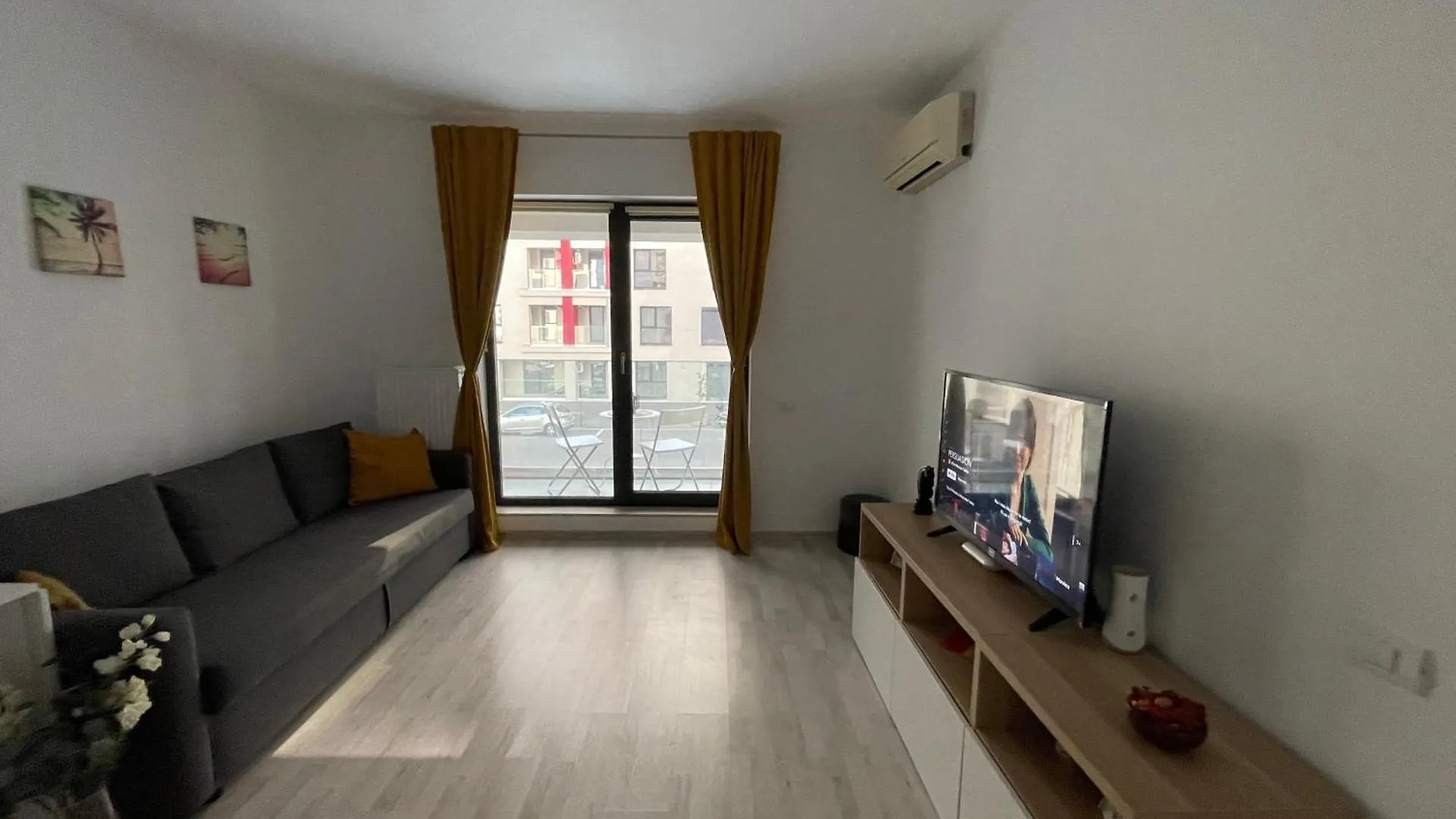 Passionate Whisper Apartment Bucharest Romania