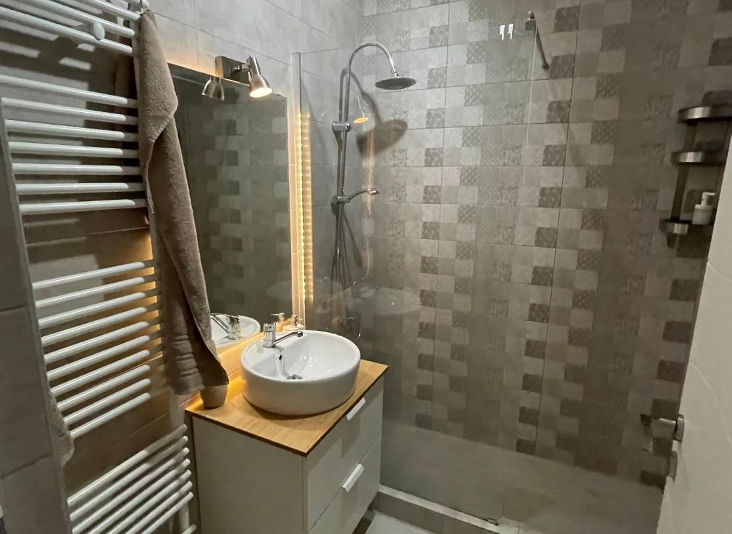 Passionate Whisper Apartment Bucharest